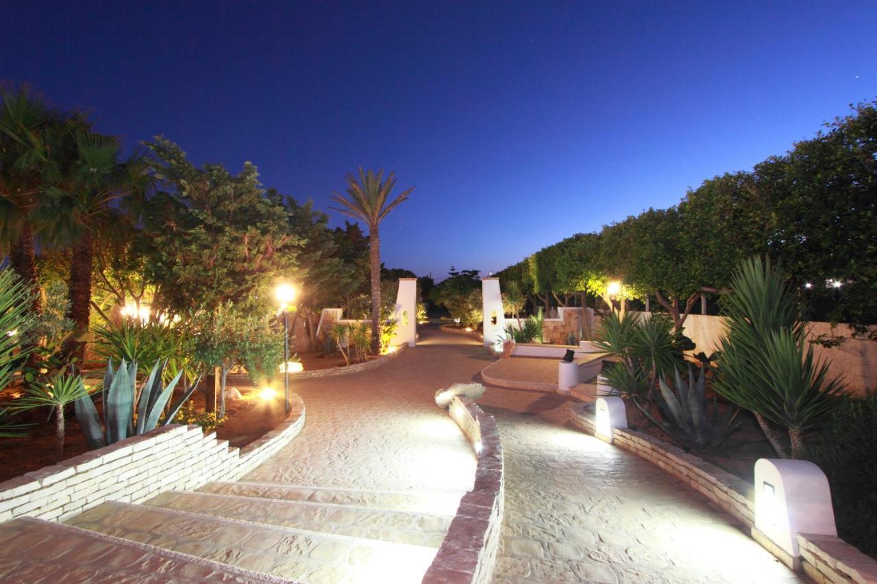 LMP Agriturismo Resort Costa House מראה חיצוני תמונה